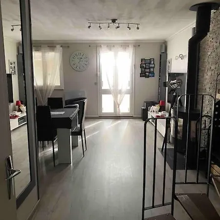 Chez Manu Meuble De Tourisme 2 Etoiles Pour 6 Personnes - 3 Chambres Villeparisis Exterior photo