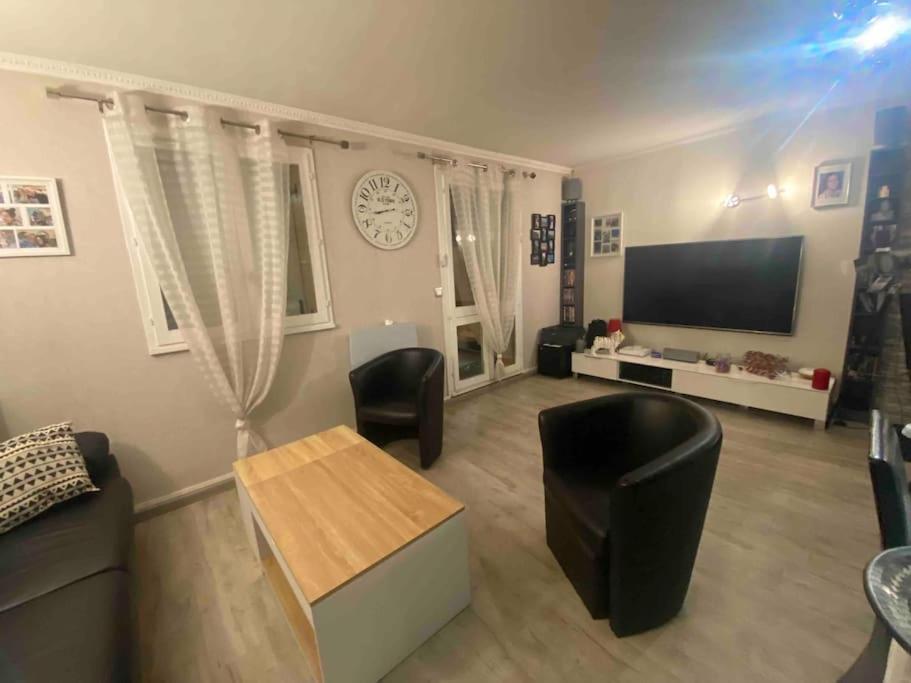 Chez Manu Meuble De Tourisme 2 Etoiles Pour 6 Personnes - 3 * Villeparisis